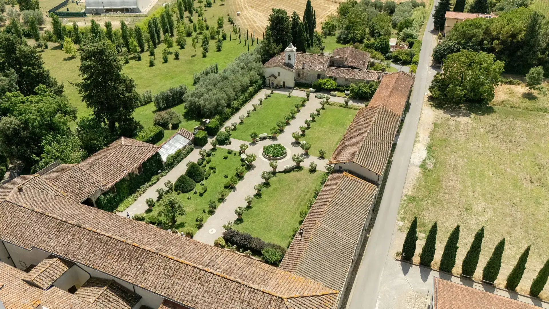 Costance & Guillaume, wedding in Tuscany