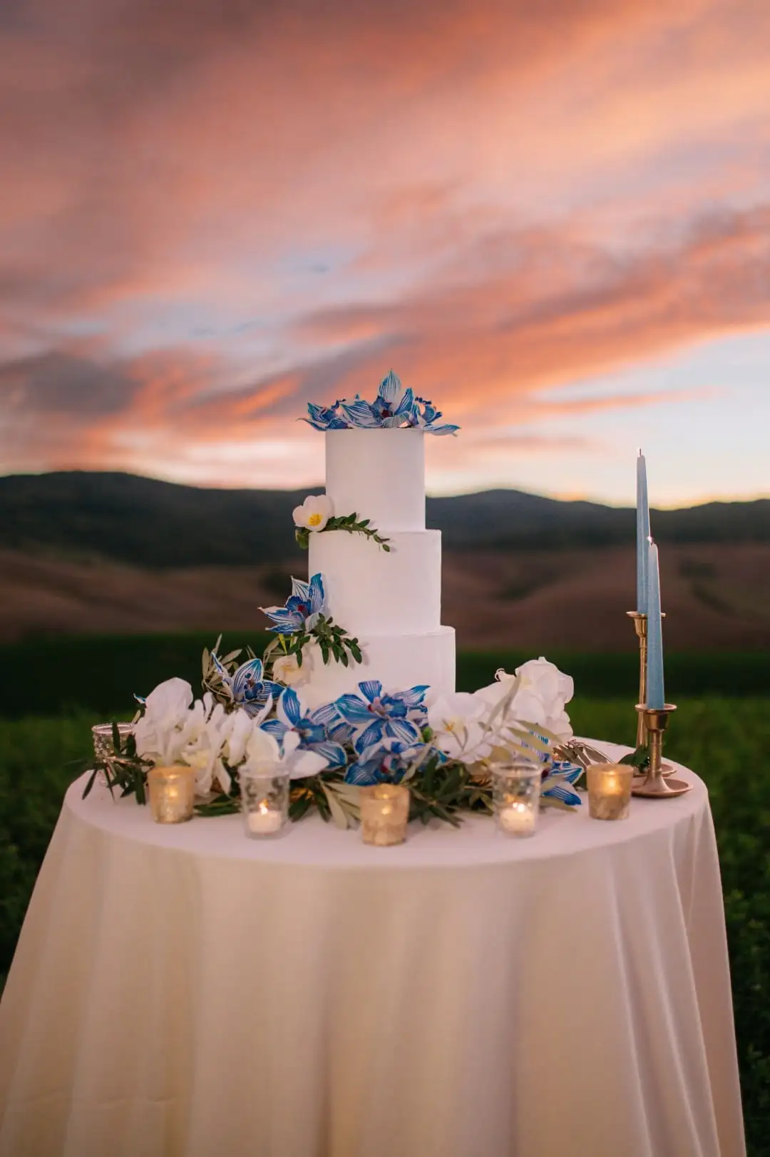 The Best Time of Year to Get Married in Tuscany
