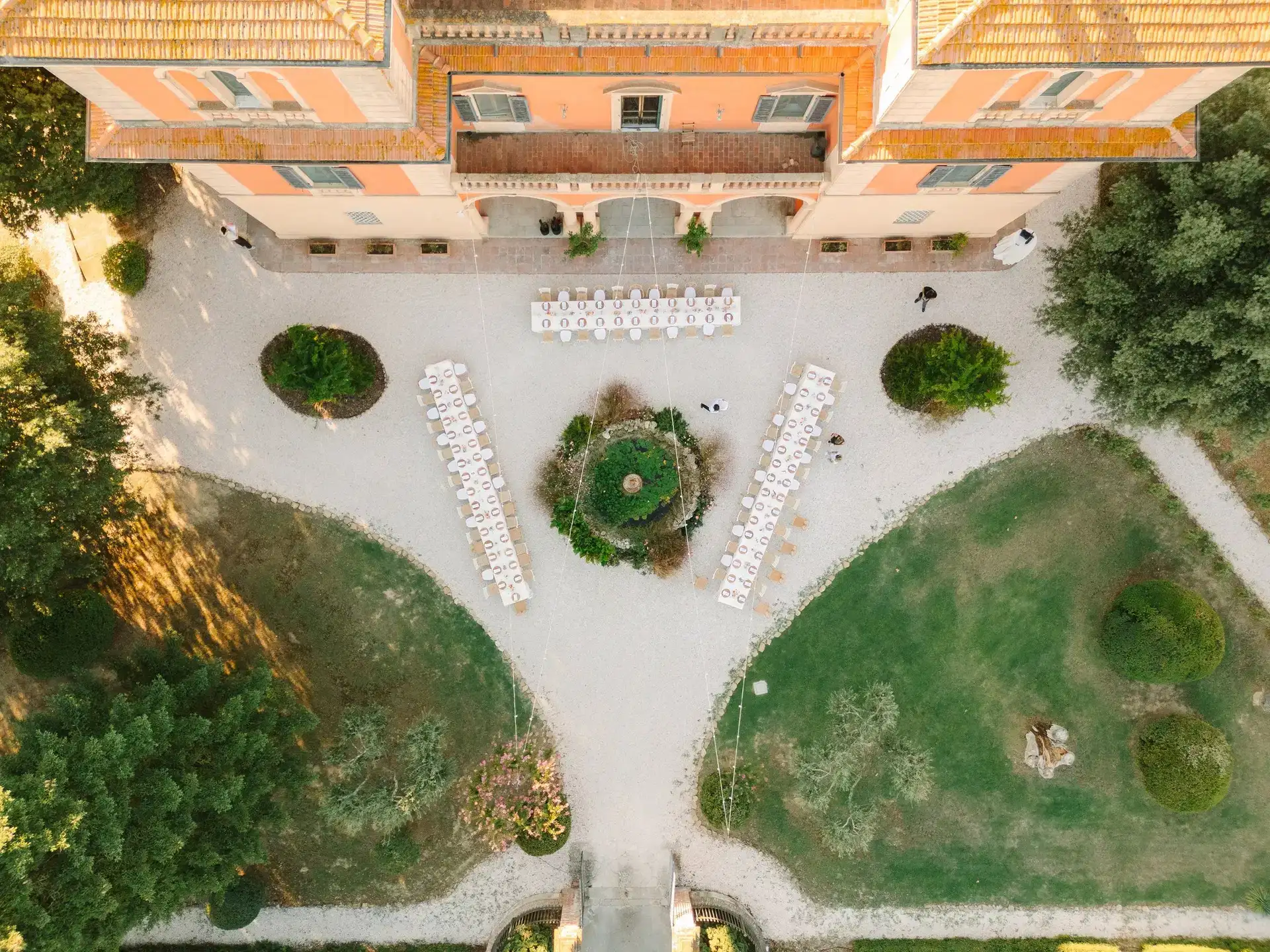 Emily & Raul, wedding in Tuscany