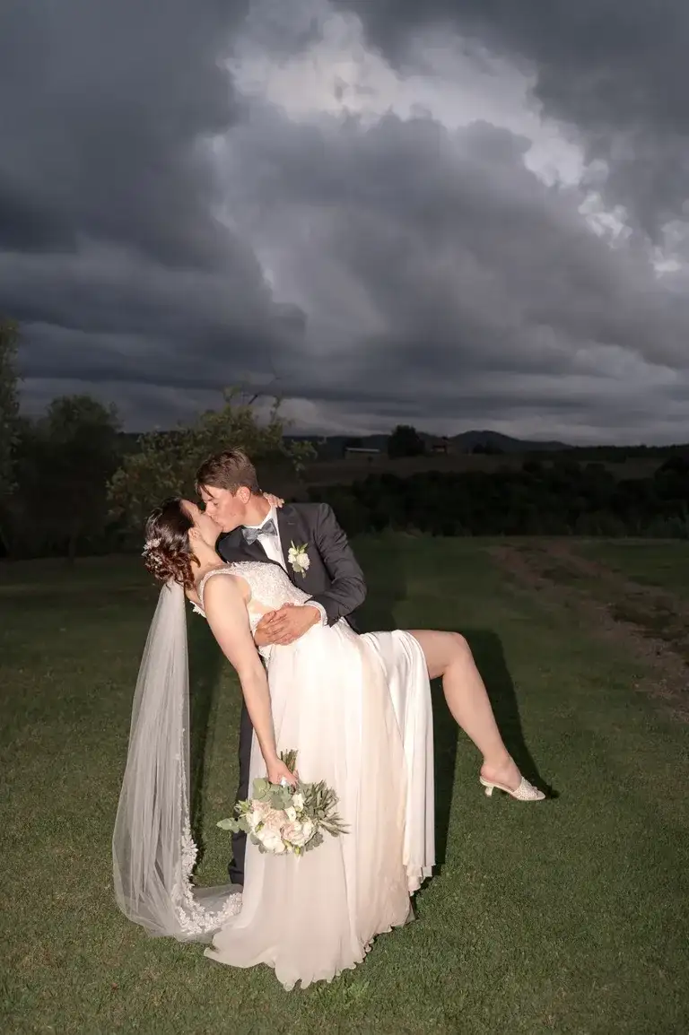 Lilly & Christian, matrimonio in Toscana